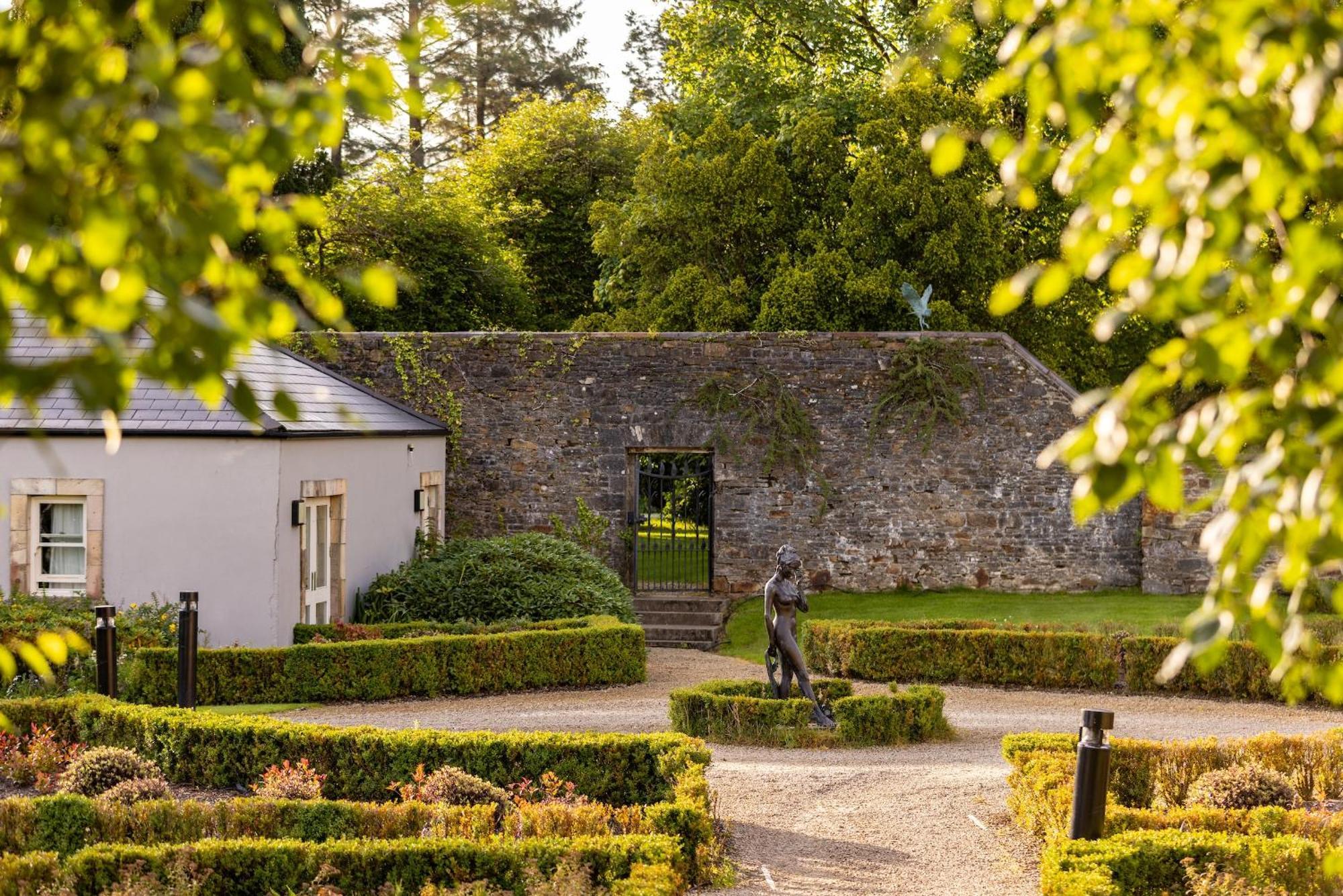 Lough Eske Castle Hotel Donegal Town Exterior photo